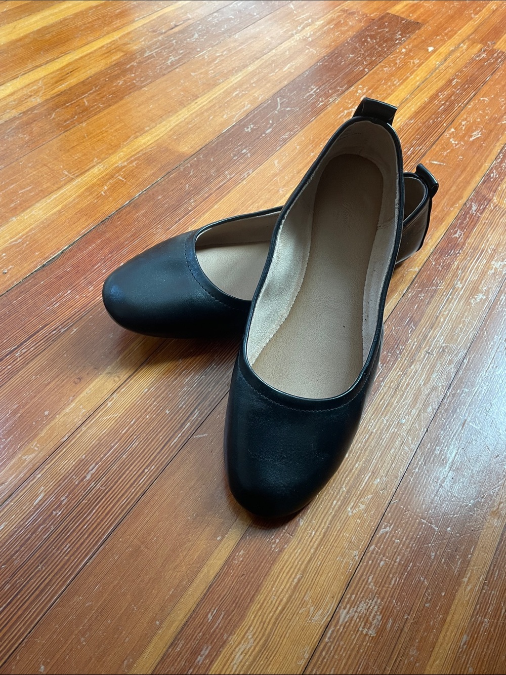 Black Ballet Flats